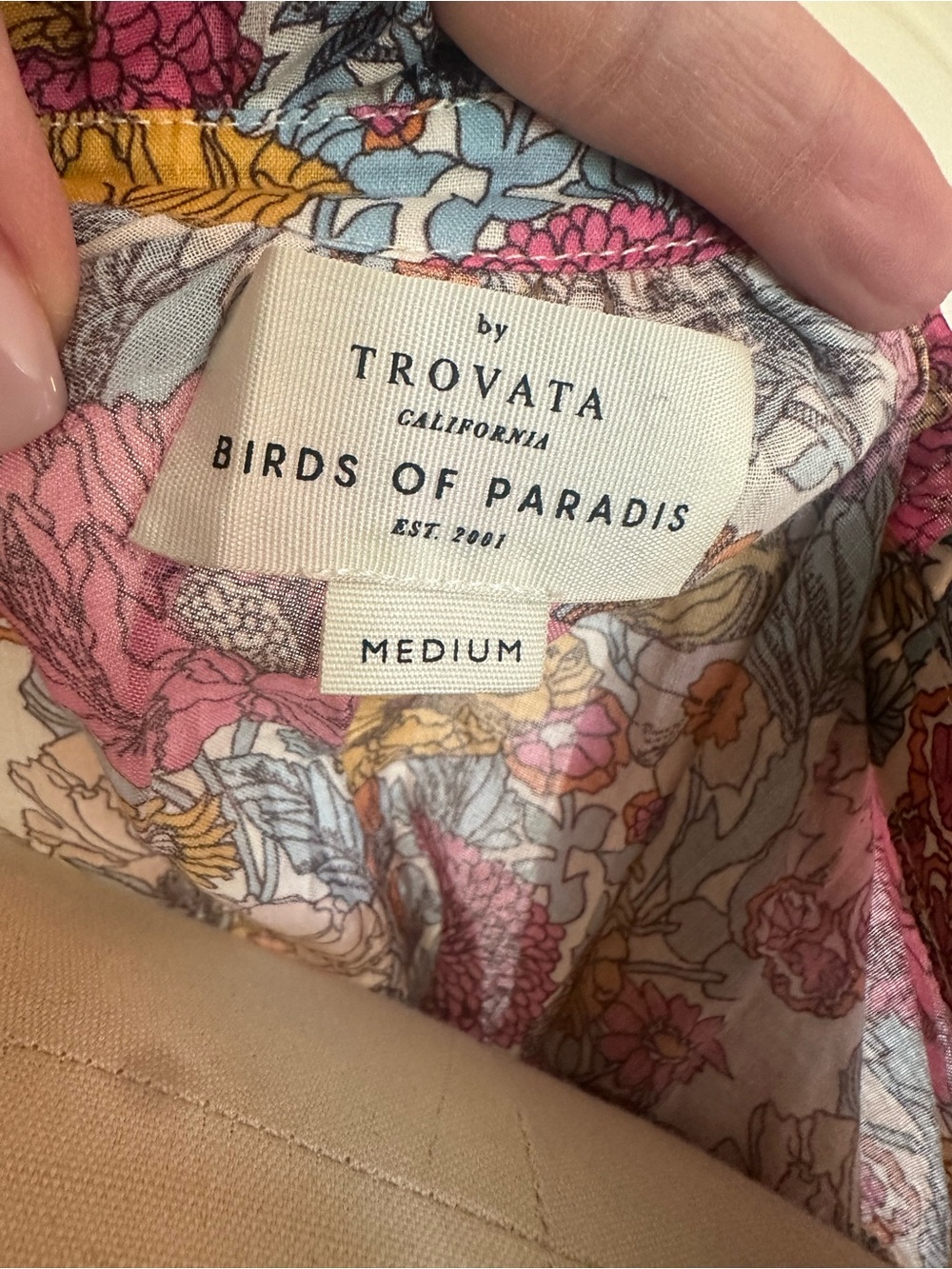 Birds of Paradise by Travota Women's Clover Blouse in Dawn Fleurettes, Medium - Picture 8 of 14
